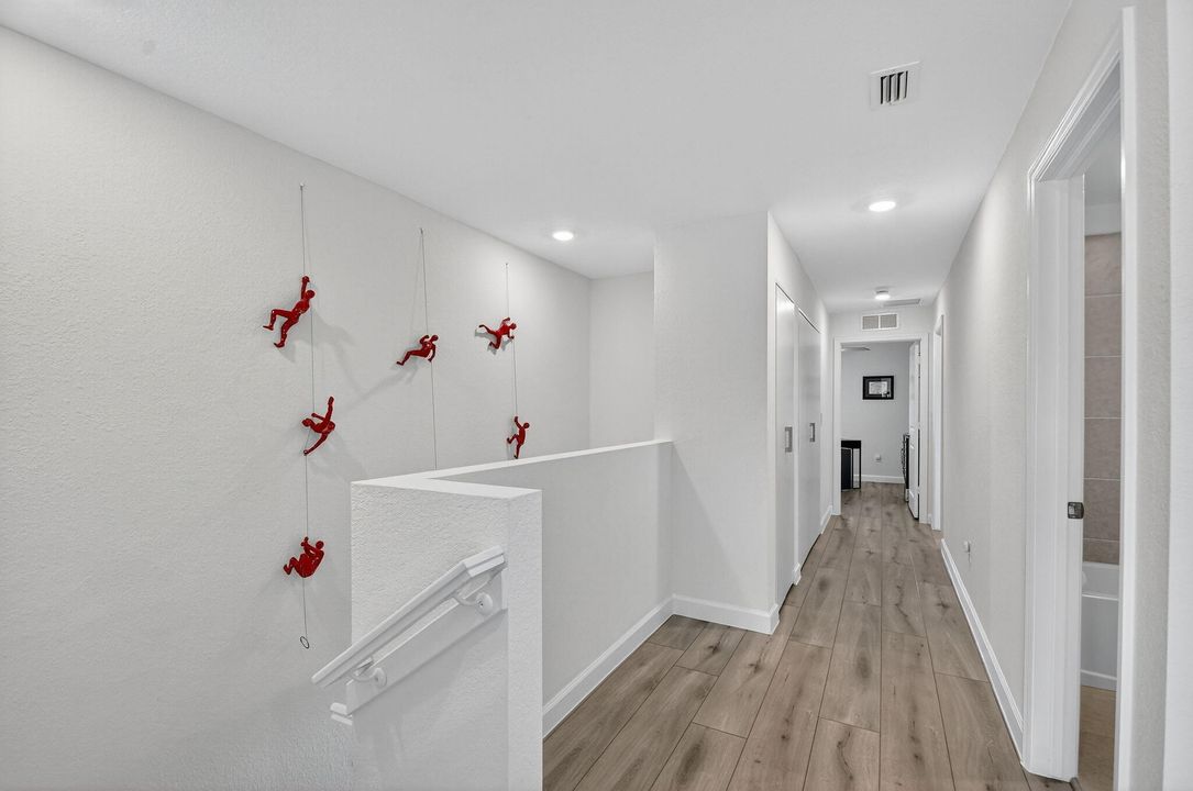 For Sale: $547,000 (4 beds, 2 baths, 1851 Square Feet)