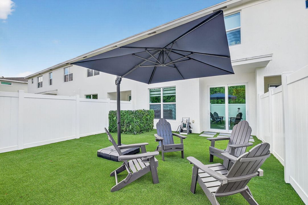 For Sale: $547,000 (4 beds, 2 baths, 1851 Square Feet)