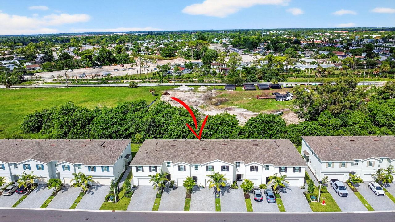 For Sale: $547,000 (4 beds, 2 baths, 1851 Square Feet)