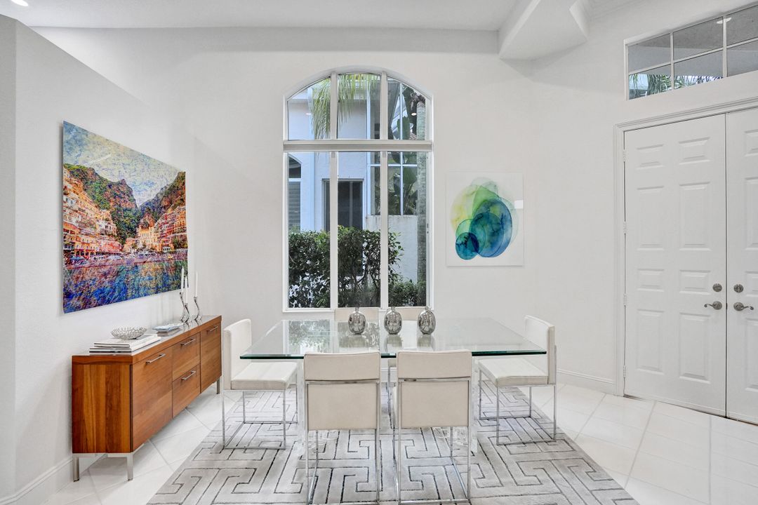 For Rent: $14,000 (3 beds, 3 baths, 2384 Square Feet)