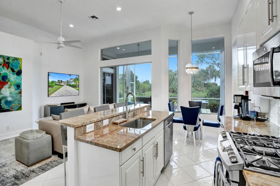 For Rent: $14,000 (3 beds, 3 baths, 2384 Square Feet)