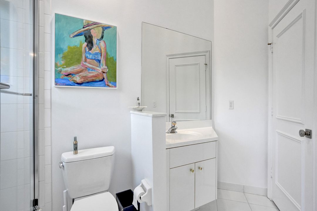 For Rent: $14,000 (3 beds, 3 baths, 2384 Square Feet)