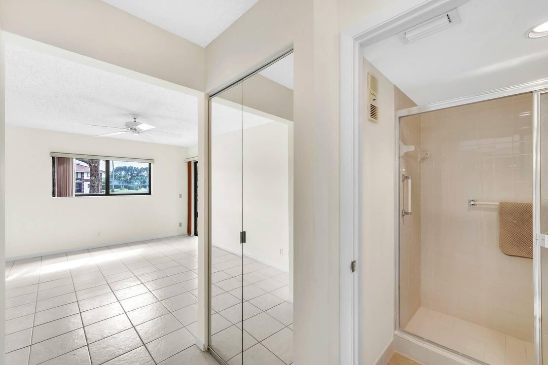 Active With Contract: $146,999 (2 beds, 2 baths, 1150 Square Feet)