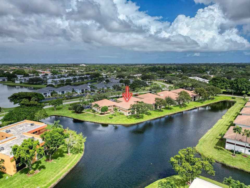 Active With Contract: $146,999 (2 beds, 2 baths, 1150 Square Feet)