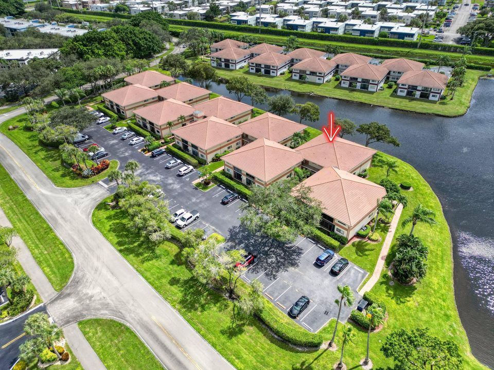 Active With Contract: $146,999 (2 beds, 2 baths, 1150 Square Feet)