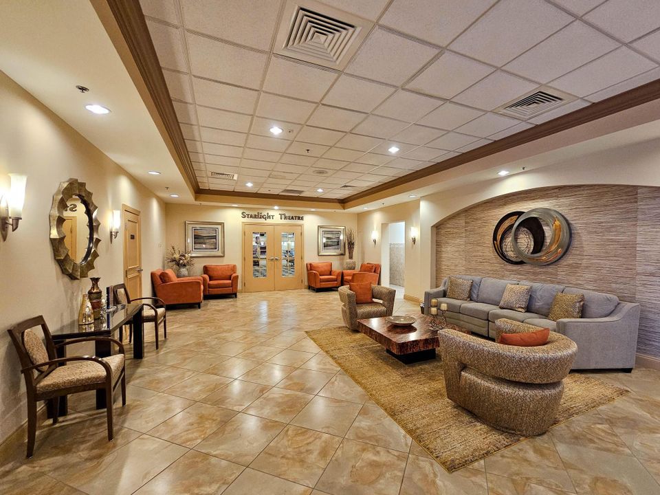 Active With Contract: $146,999 (2 beds, 2 baths, 1150 Square Feet)