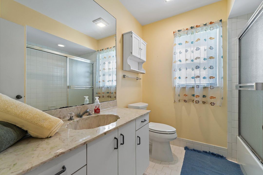 For Sale: $389,000 (3 beds, 2 baths, 1546 Square Feet)