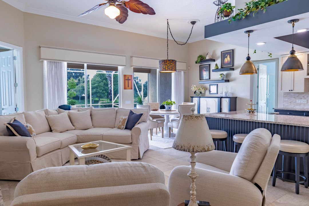 На продажу: $779,000 (4 спален, 3 ванн, 2467 Квадратных фут)