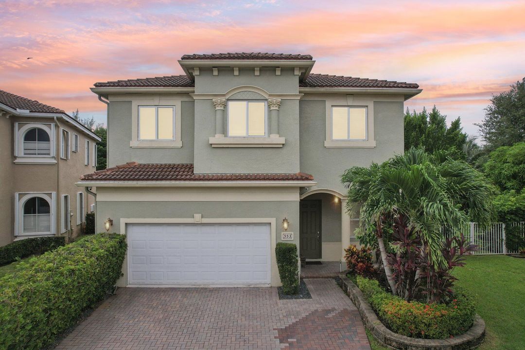 待售: $725,000 (5 贝兹, 3 浴室, 3119 平方英尺)