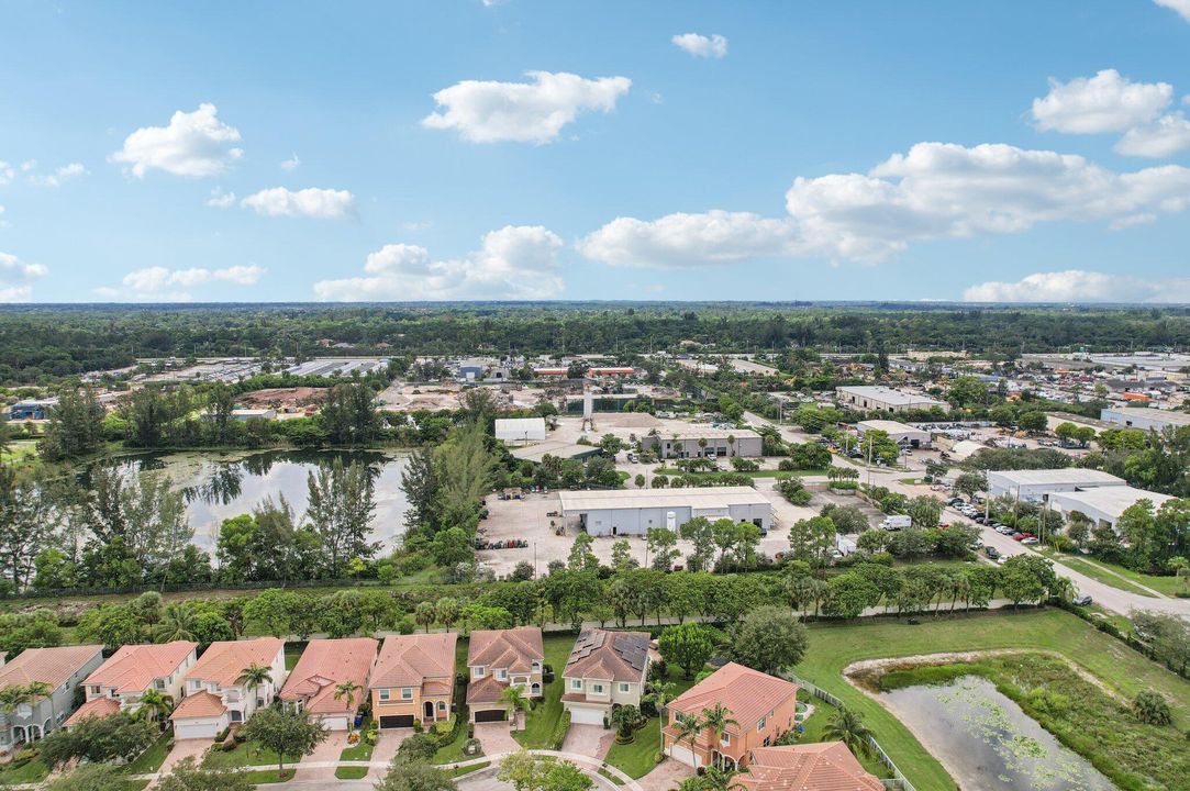 待售: $725,000 (5 贝兹, 3 浴室, 3119 平方英尺)