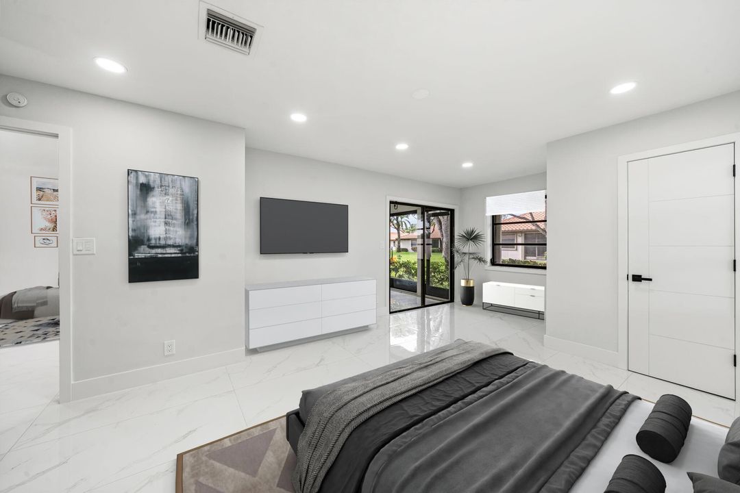 Active With Contract: $439,000 (2 beds, 2 baths, 1500 Square Feet)