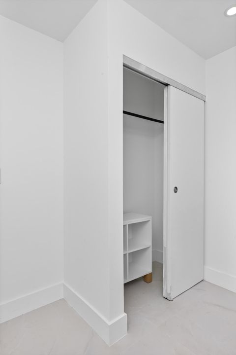 For Sale: $2,325,000 (4 beds, 3 baths, 2912 Square Feet)