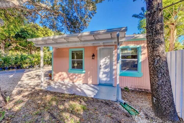 Active With Contract: $690,000 (0 beds, 0 baths, 1774 Square Feet)