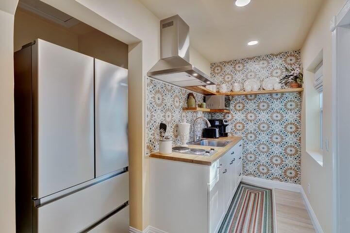 Active With Contract: $690,000 (0 beds, 0 baths, 1774 Square Feet)