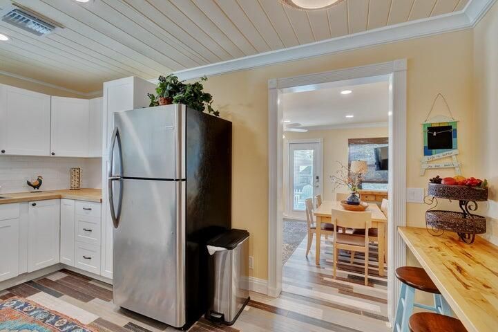 Active With Contract: $690,000 (0 beds, 0 baths, 1774 Square Feet)