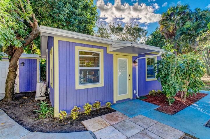 Active With Contract: $690,000 (0 beds, 0 baths, 1774 Square Feet)