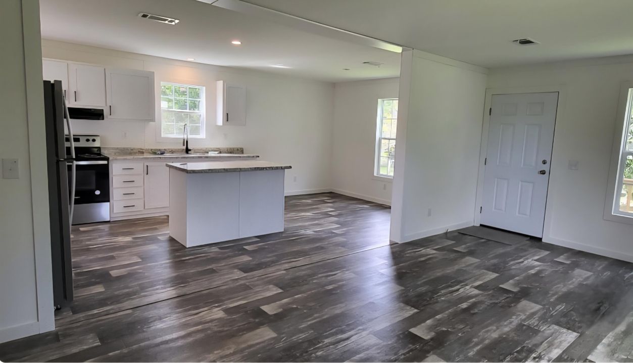 На продажу: $205,000 (2 спален, 2 ванн, 1152 Квадратных фут)