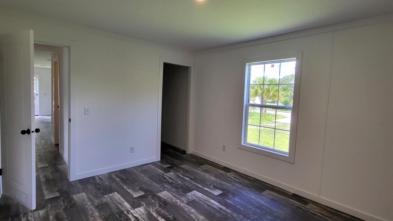 На продажу: $205,000 (2 спален, 2 ванн, 1152 Квадратных фут)