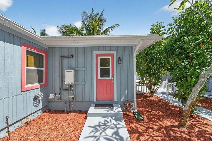 Active With Contract: $690,000 (0 beds, 0 baths, 1774 Square Feet)