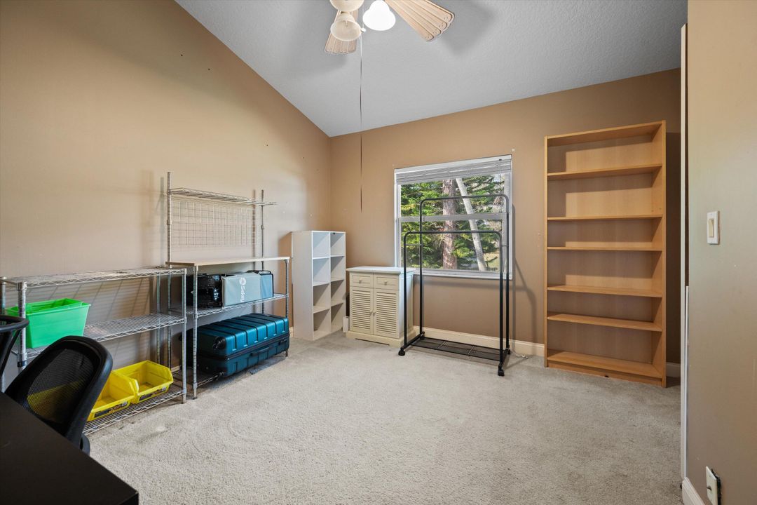 Activo con contrato: $1,275,000 (7 camas, 5 baños, 4636 Pies cuadrados)