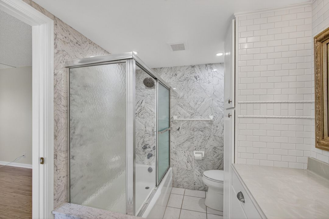 Active With Contract: $2,625 (2 beds, 2 baths, 1065 Square Feet)