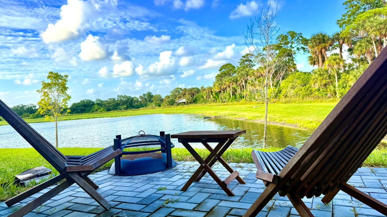 En Venta: $295,000 (3 camas, 2 baños, 1451 Pies cuadrados)