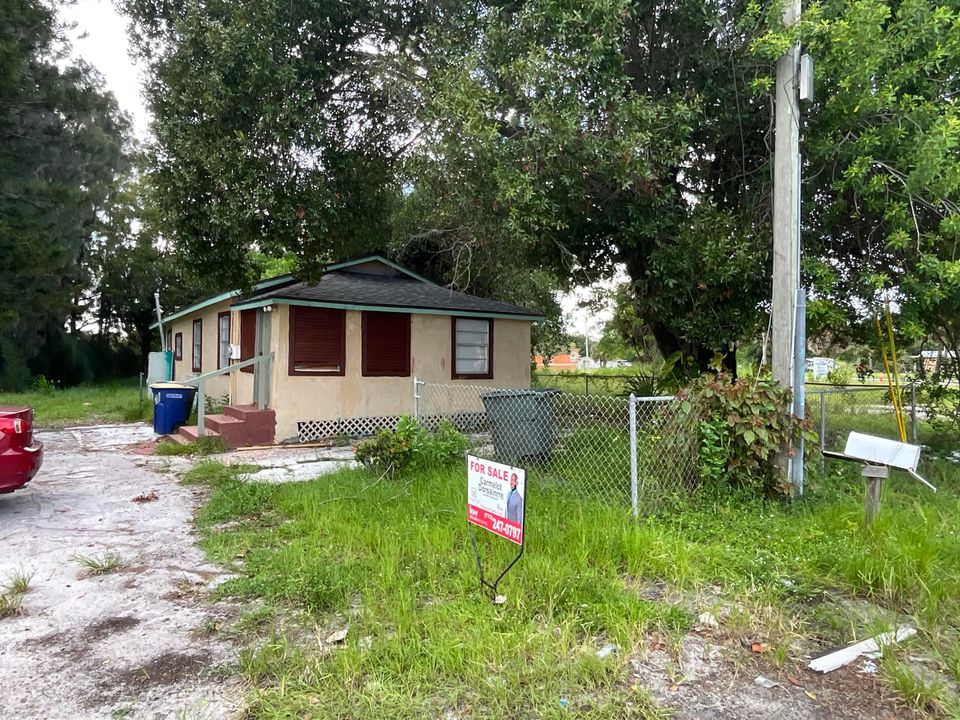 待售: $189,711 (2 贝兹, 1 浴室, 932 平方英尺)