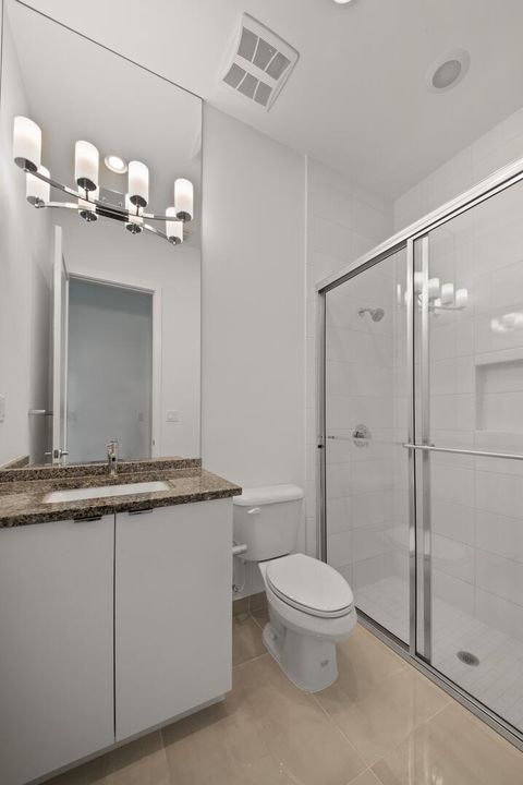 For Sale: $1,899,000 (5 beds, 7 baths, 4605 Square Feet)