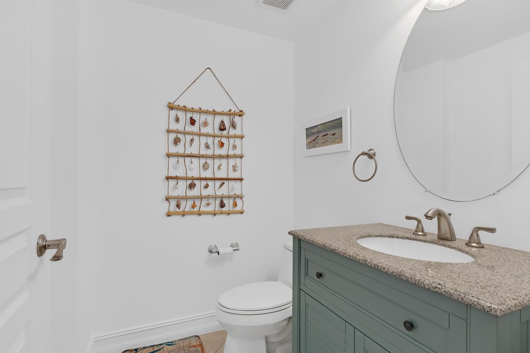 For Sale: $1,100,000 (3 beds, 2 baths, 2541 Square Feet)