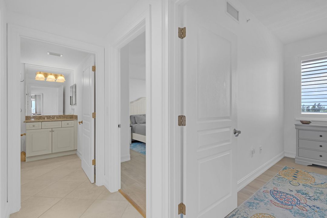 For Sale: $1,100,000 (3 beds, 2 baths, 2541 Square Feet)