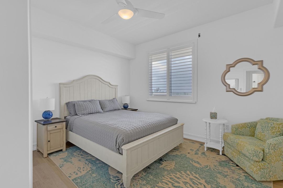 For Sale: $1,100,000 (3 beds, 2 baths, 2541 Square Feet)