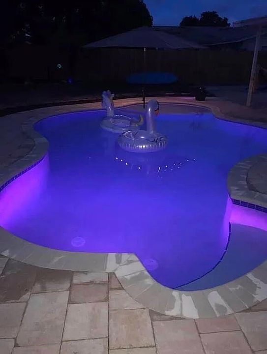 For Sale: $439,000 (4 beds, 2 baths, 1603 Square Feet)