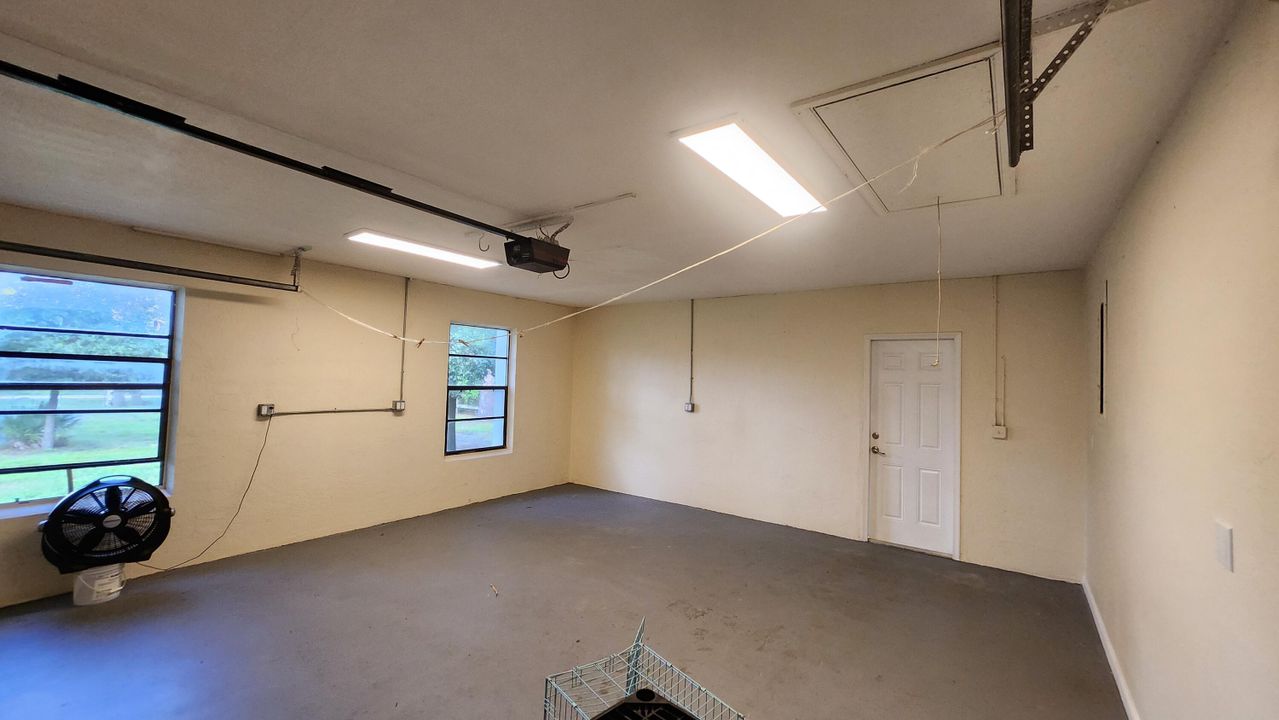 For Sale: $759,000 (3 beds, 2 baths, 1758 Square Feet)