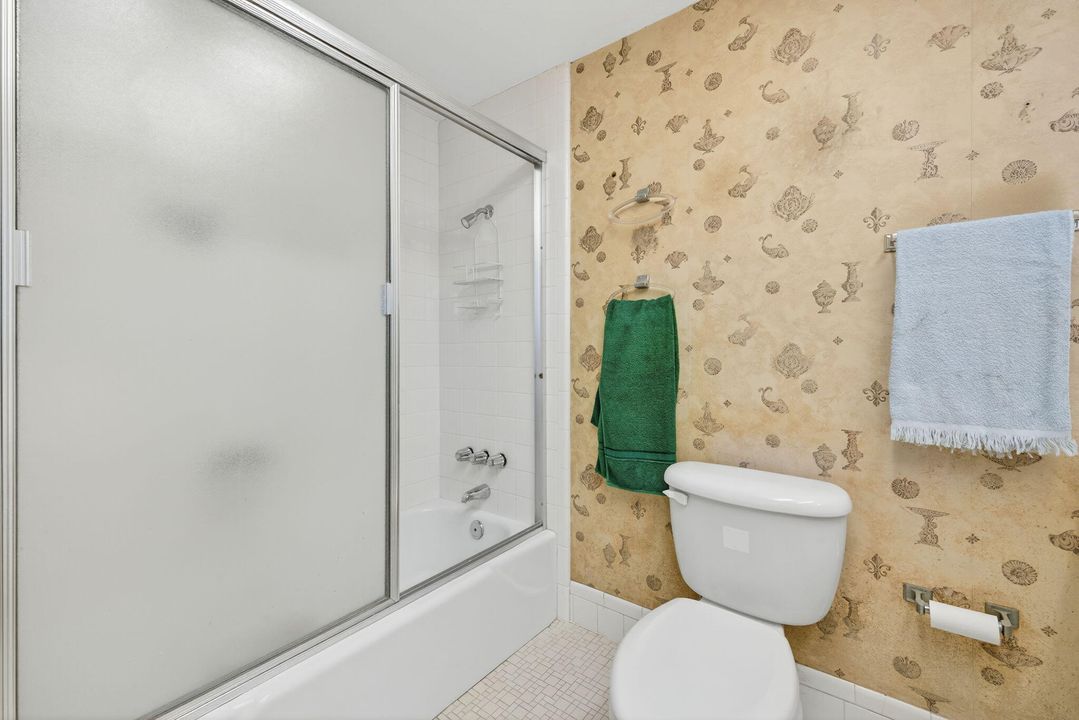 En Venta: $486,000 (4 camas, 3 baños, 2465 Pies cuadrados)