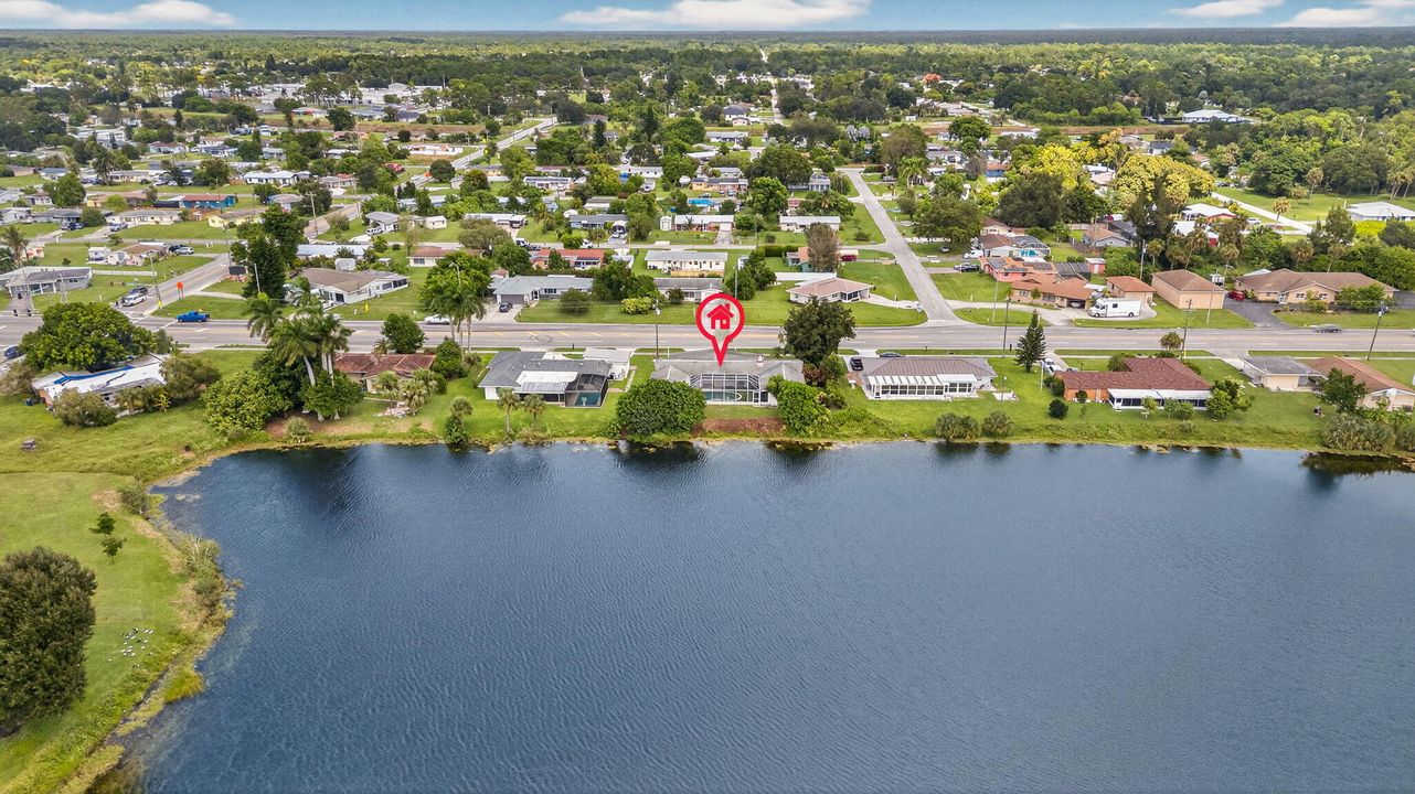 En Venta: $486,000 (4 camas, 3 baños, 2465 Pies cuadrados)