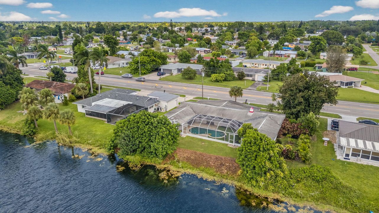 En Venta: $486,000 (4 camas, 3 baños, 2465 Pies cuadrados)