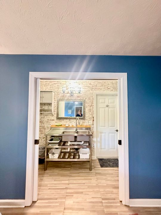 For Rent: $1,150 (1 beds, 1 baths, 500 Square Feet)