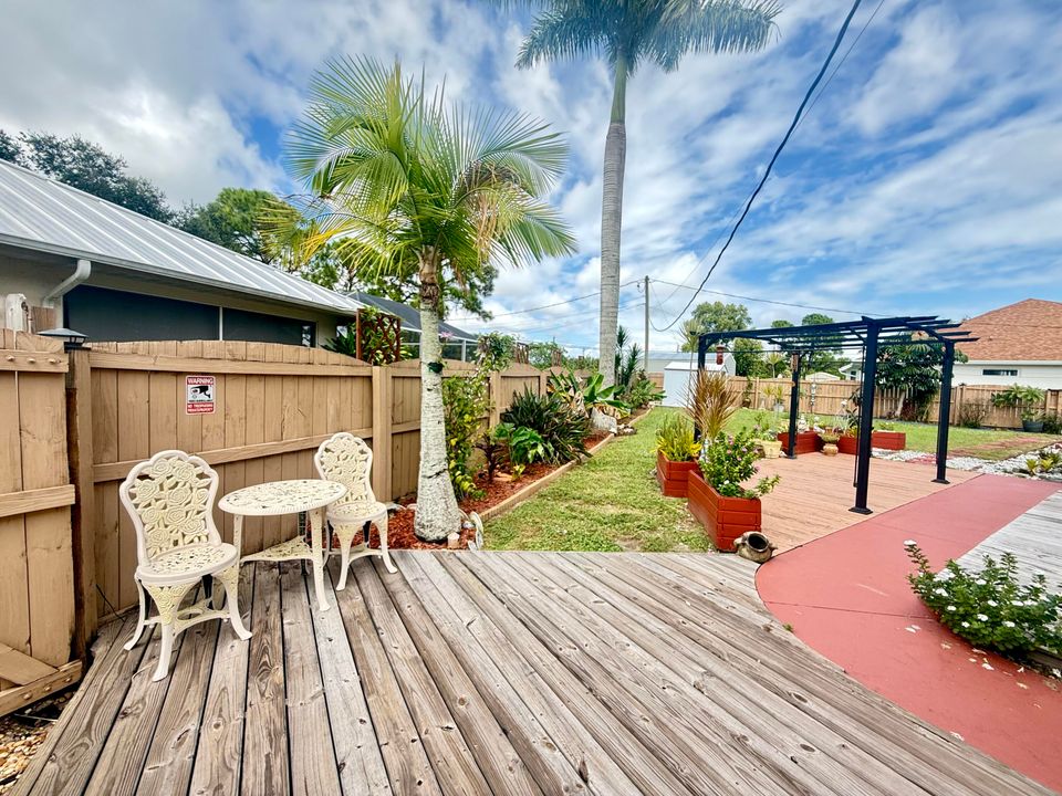 For Rent: $1,150 (1 beds, 1 baths, 500 Square Feet)