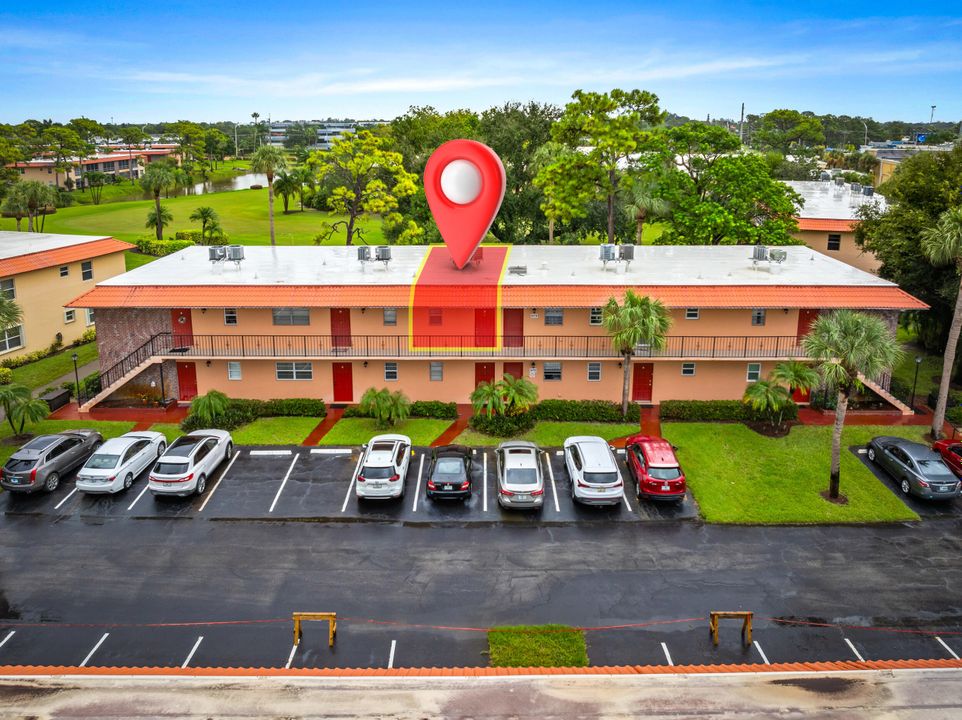 For Sale: $79,650 (1 beds, 1 baths, 699 Square Feet)