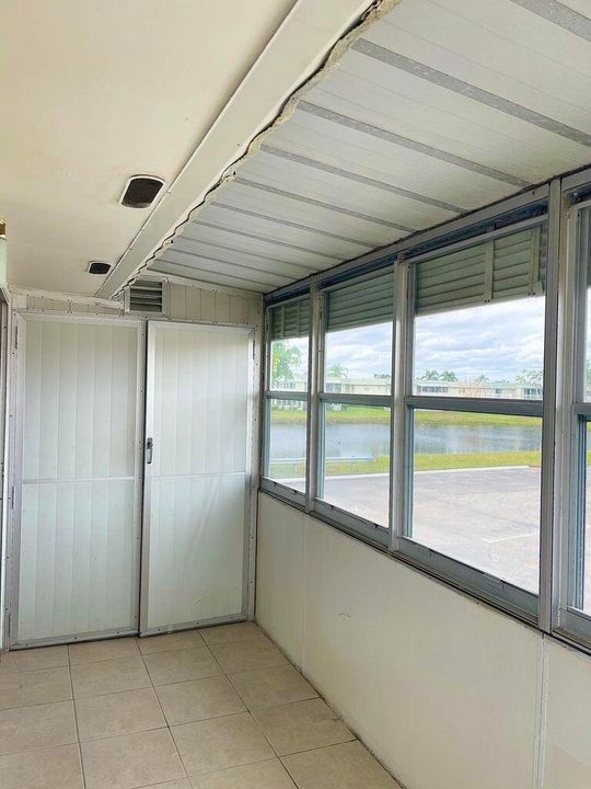 待售: $75,000 (1 贝兹, 1 浴室, 720 平方英尺)