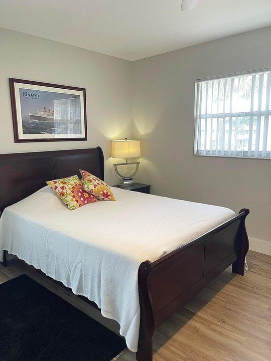 待售: $75,000 (1 贝兹, 1 浴室, 720 平方英尺)