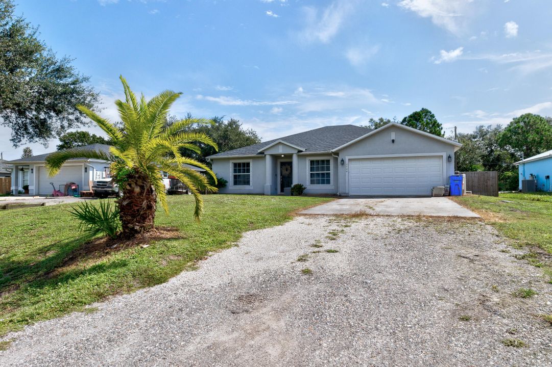 待售: $369,900 (3 贝兹, 2 浴室, 1640 平方英尺)