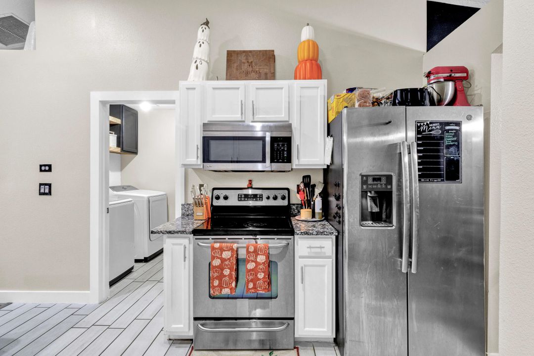 待售: $369,900 (3 贝兹, 2 浴室, 1640 平方英尺)