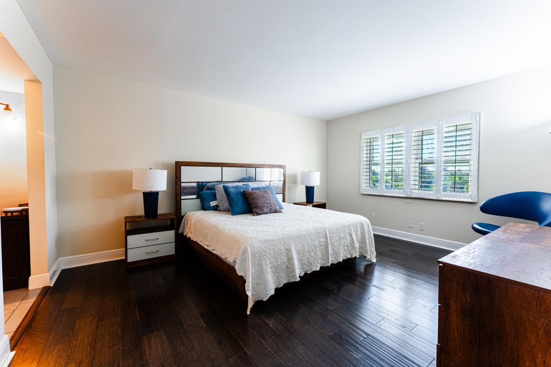 En Venta: $424,999 (2 camas, 2 baños, 1400 Pies cuadrados)