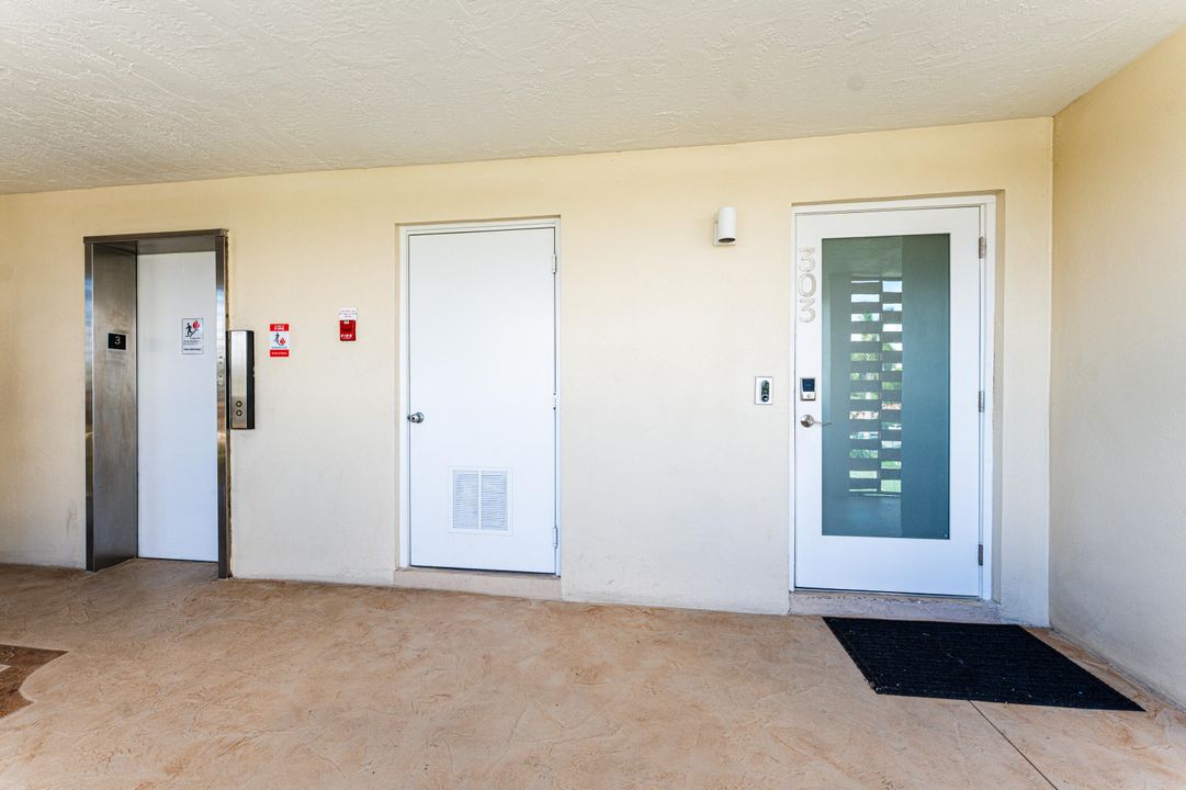 En Venta: $424,999 (2 camas, 2 baños, 1400 Pies cuadrados)