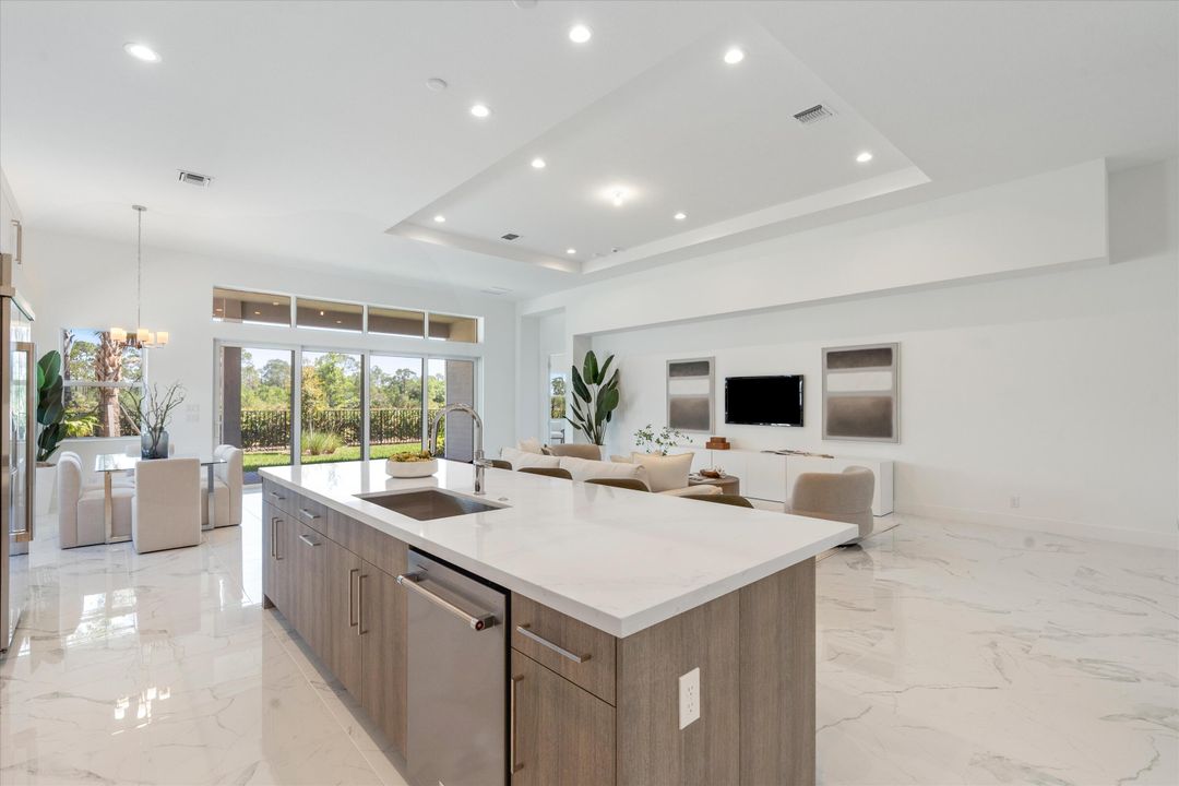 В аренду: $5,400 (3 спален, 2 ванн, 2963 Квадратных фут)