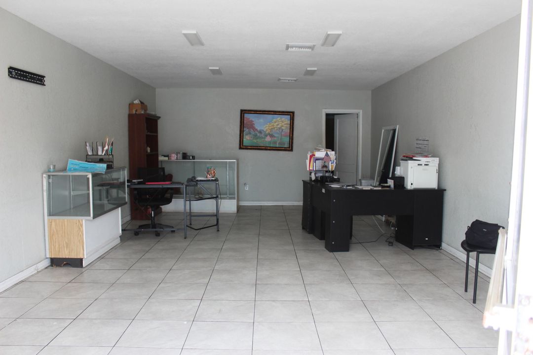 En Venta: $1,400 (0 camas, 0 baños, 0 Pies cuadrados)