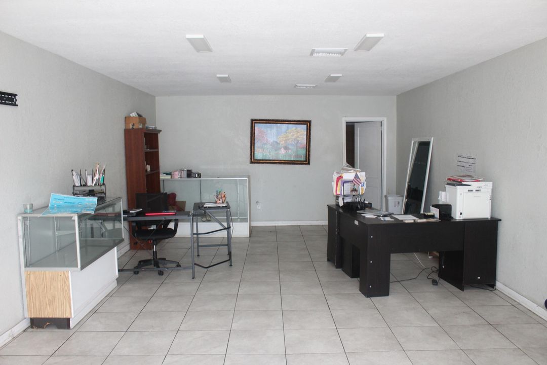 En Venta: $1,400 (0 camas, 0 baños, 0 Pies cuadrados)