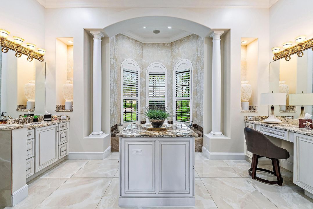 Active With Contract: $2,795,000 (3 beds, 4 baths, 3756 Square Feet)