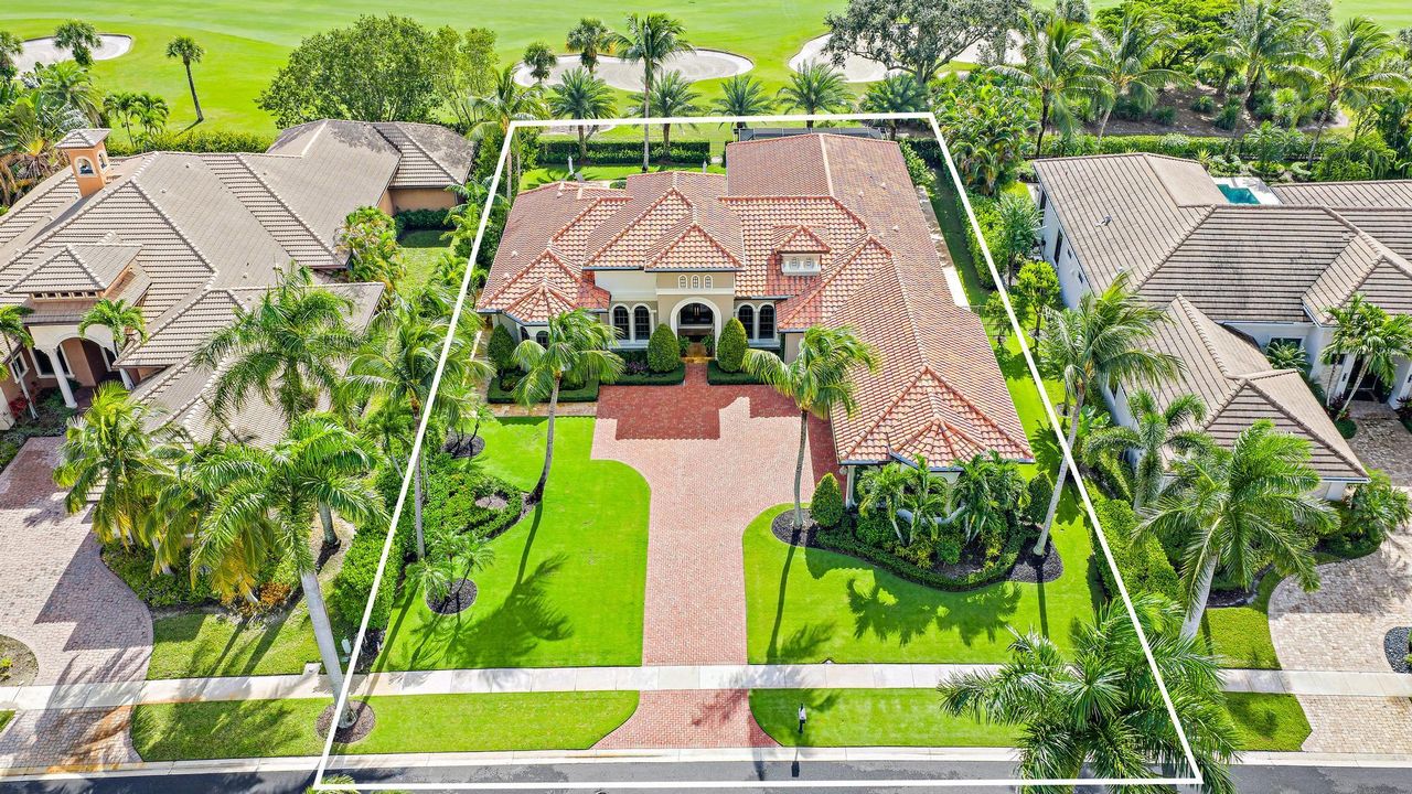 Active With Contract: $2,795,000 (3 beds, 4 baths, 3756 Square Feet)